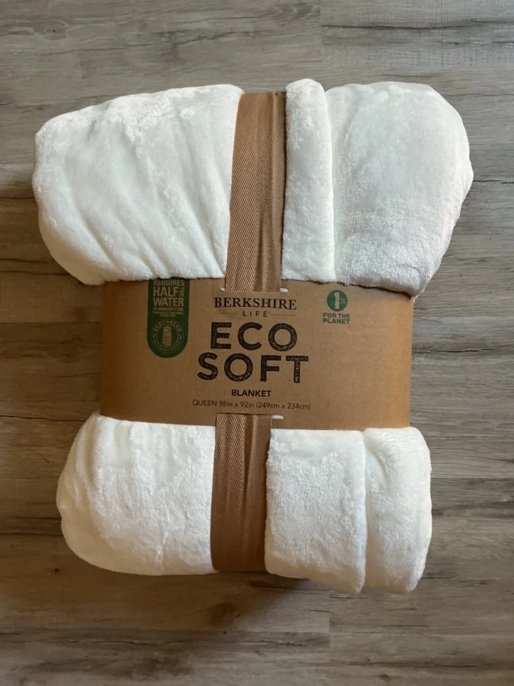Berkshire Life Eco Soft Queen Blanket
